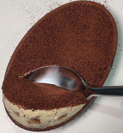 Round Tiramisu Dish with Text ( serves 10 - 15 ppl )